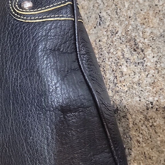 🌵MCM EUC Black and yellow Leather Shoulder Bag - Picture 10 of 12